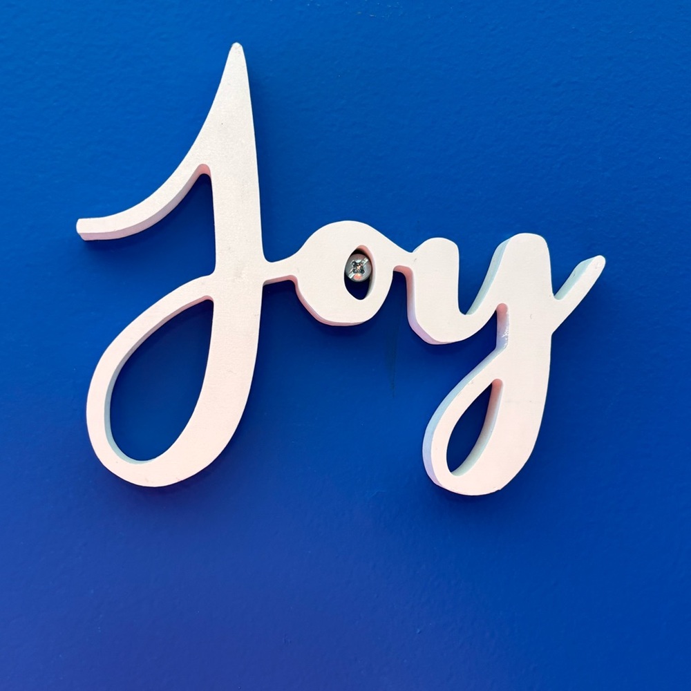 {Handmade} White Joy Wall Decor
